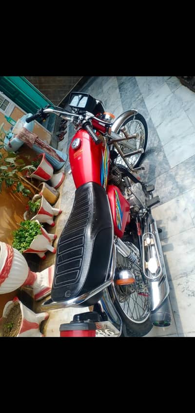 Honda 125 cc WhatsApp contact 0322=6337545