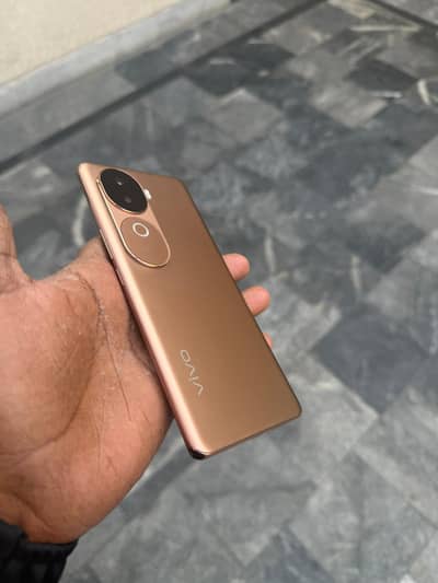 Vivo v40e