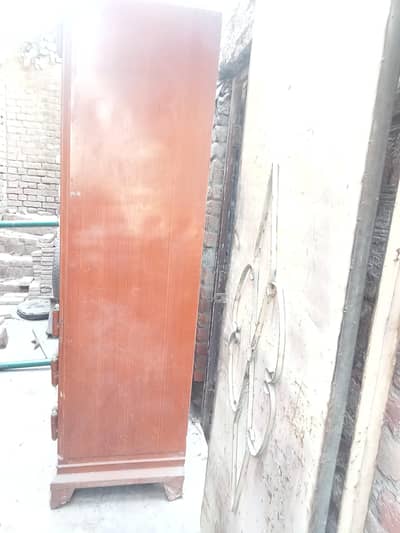 Lohy ki Almari for sale