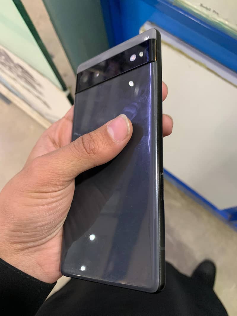Google Pixel 6a 4