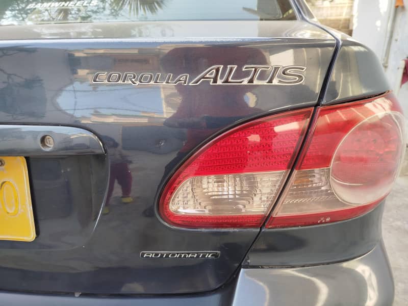 Corolla Altis Automatic 2