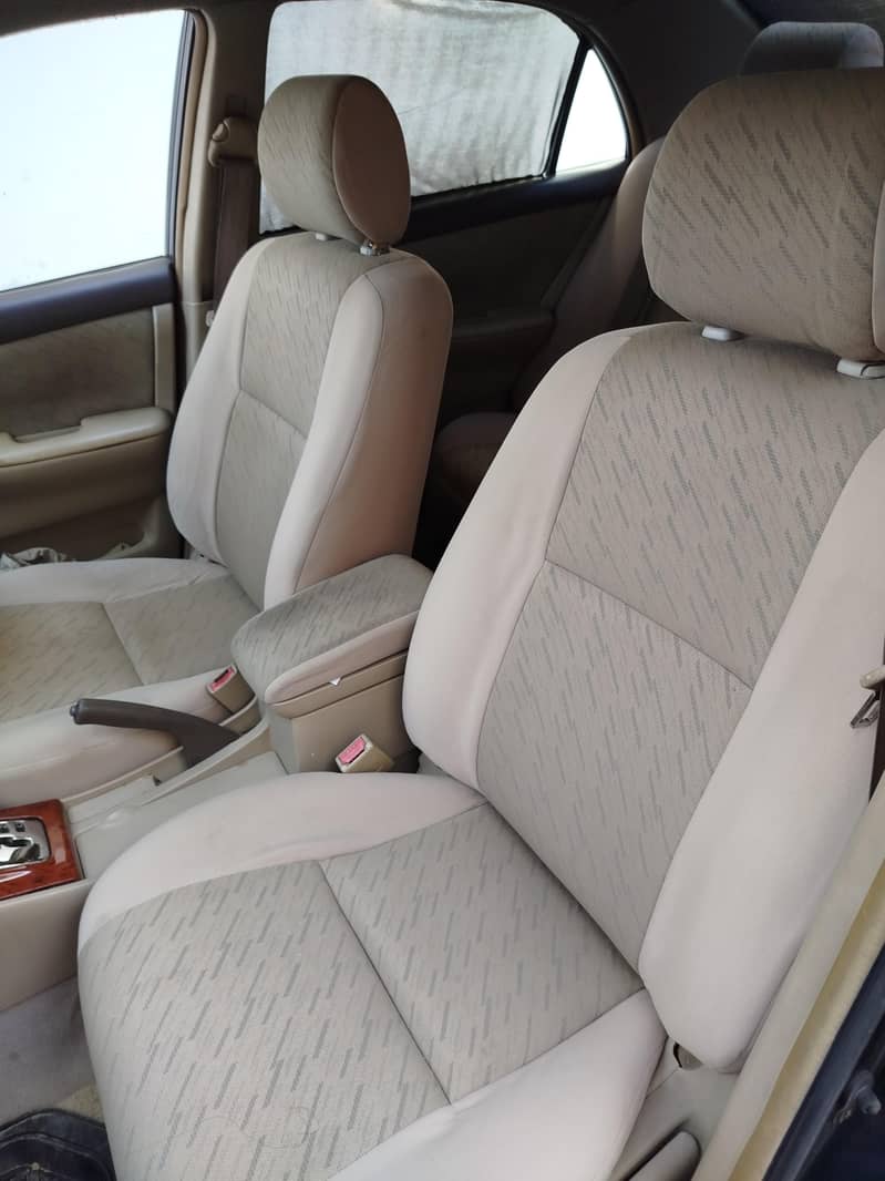 Corolla Altis Automatic 5