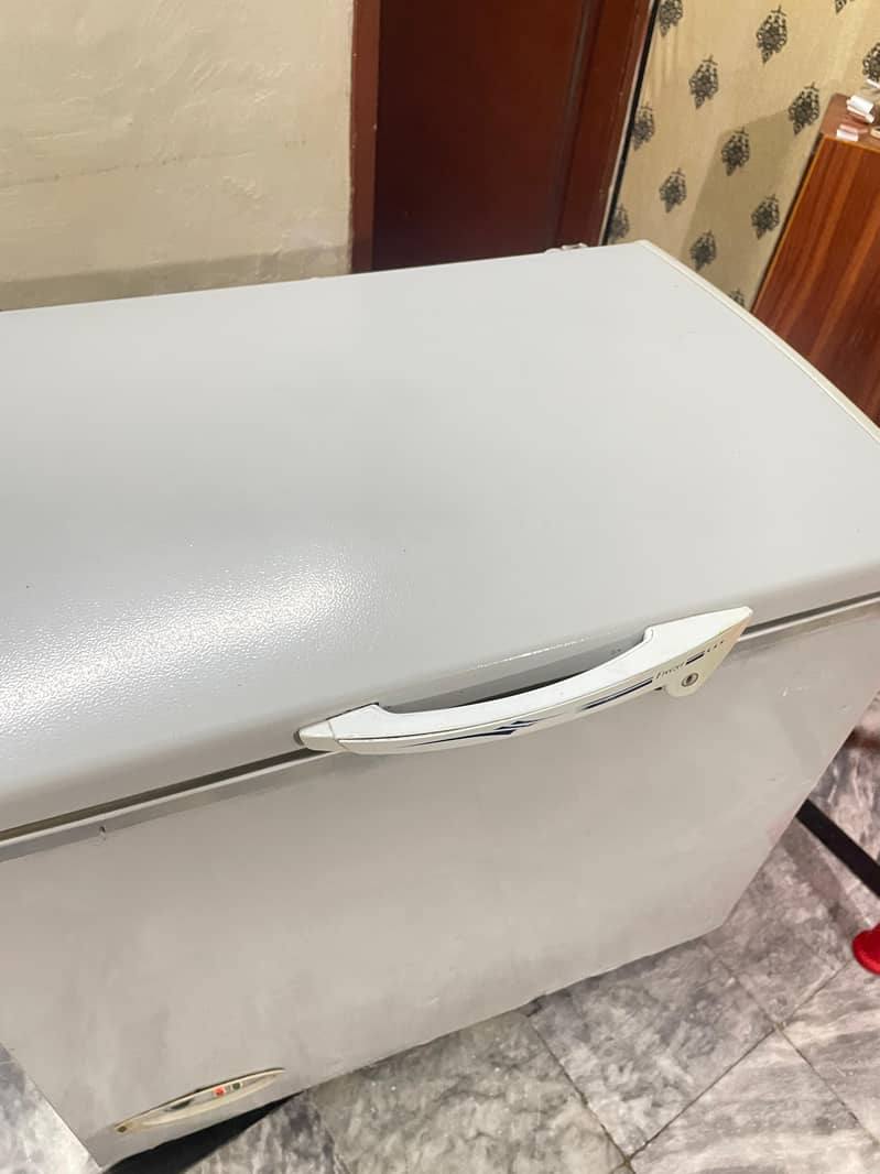 waves deep freezer 2