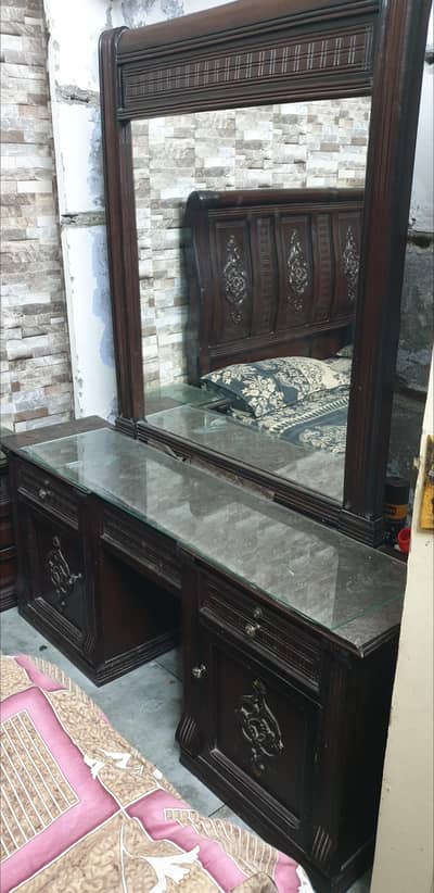 dressing table for sale in taxila