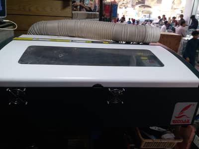 Redsail leazer machhine 40w full new candition only 2monthe used