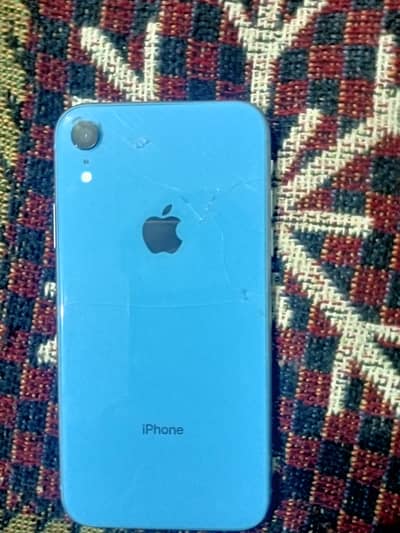 I phone Xr non pta hai 64gb storage hai back broken only B's