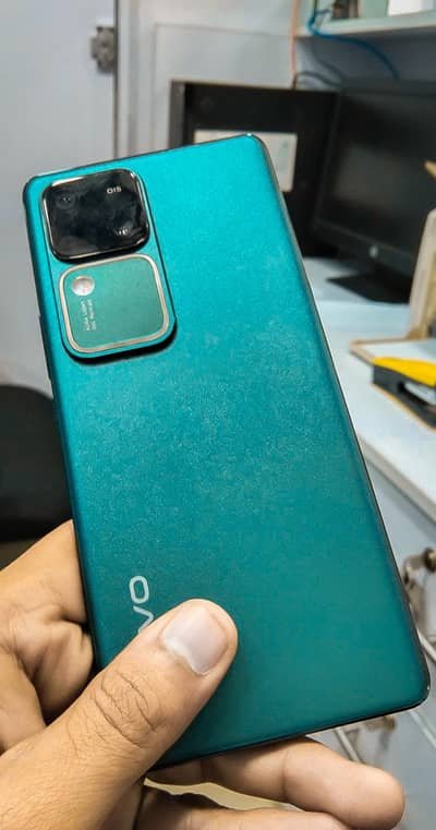 vivo v30 for sell  12/256gb
