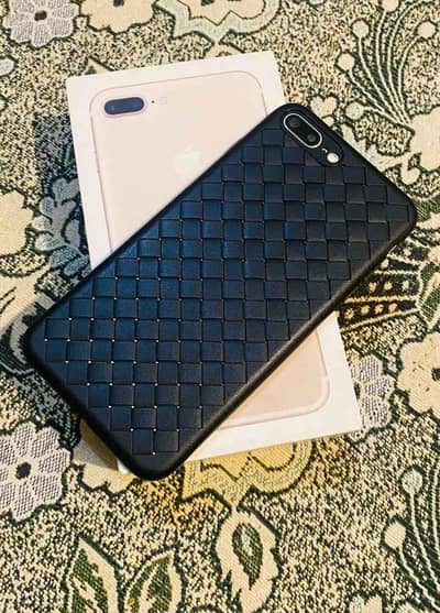 iphone 7 plus 128 GB my WhatsApp number 03 25 022 67 56