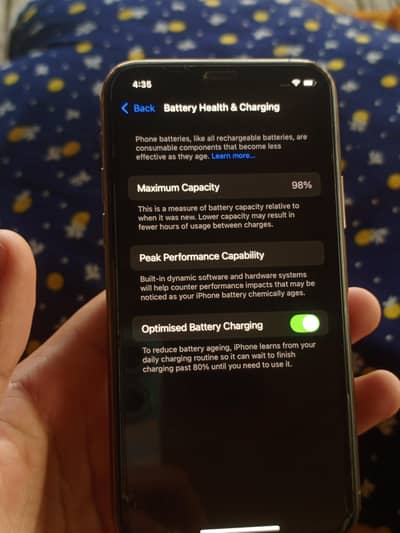 I PHONE 11 PRO GOLD COLOUR  (LL/A)