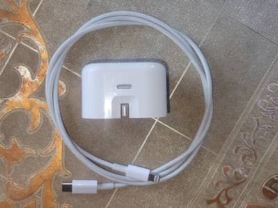 magsafe Iphone 14 PRO + iphone 15 Cover apple 25watt Adapter 10/10