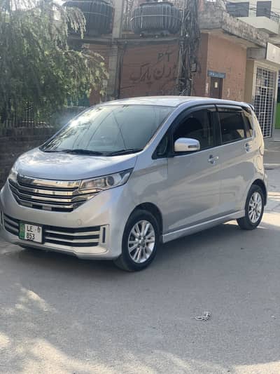 Nissan Dayz Highway Star Full optional Car Antique Condition Geniune