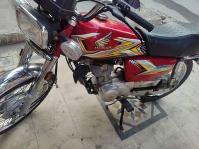 Honda 125 2025