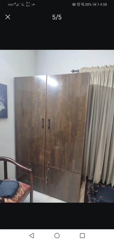 almari for hanging clothes