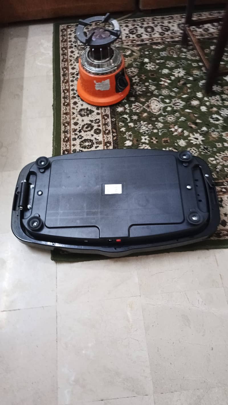 vibrating massaging machine 3