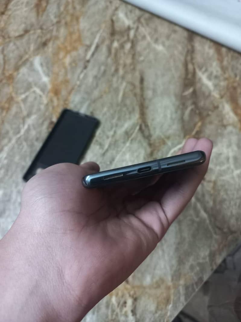 Google pixel 7 pro 5