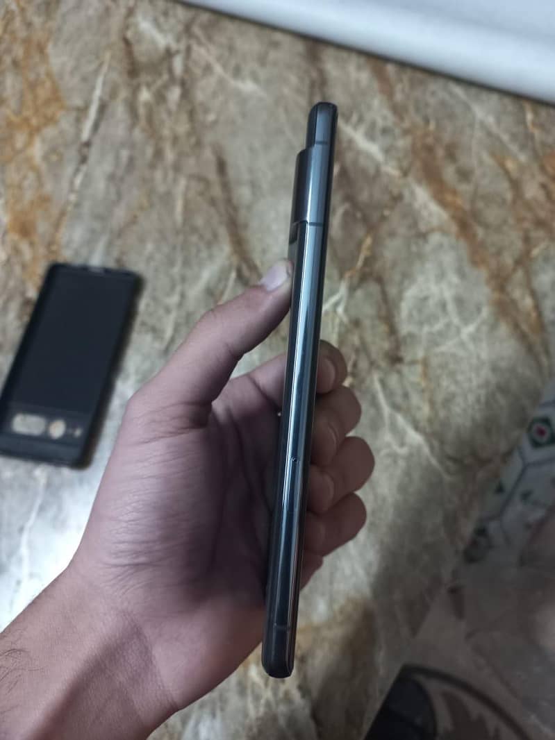 Google pixel 7 pro 6