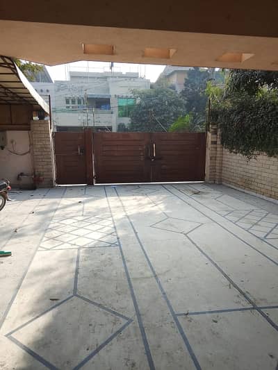 1 Kanal House Available For Rent 65Ft Road Ideal Location H Block Johar Town Lahore