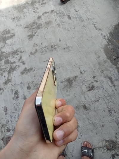 infinix hot 40i 8+8+ 5 ram 128 Gp