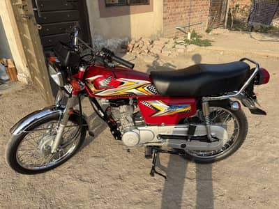 HONDA 125 2025
