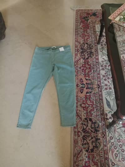 Very comfortable pants that are perfect for everyday wear.