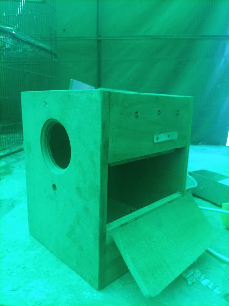 Breeding Box 1
