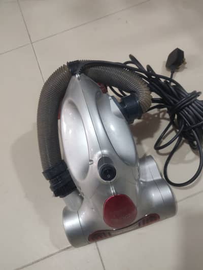 Vacuum Cleaner 900W Dirt Devil Handy Cyclonic – Working Condition