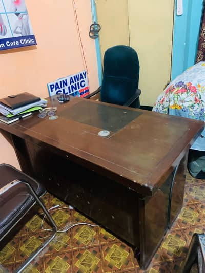 2 chairs and 2 table