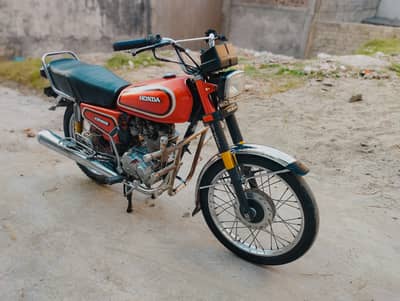 Honda CG 125 2011 Model