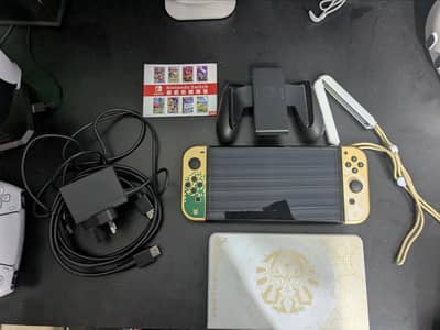 Nintendo Switch OLED Zelda Special edition