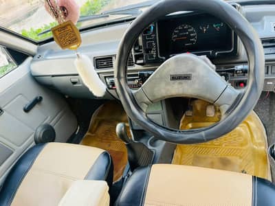 Suzuki Mehran 2017. .