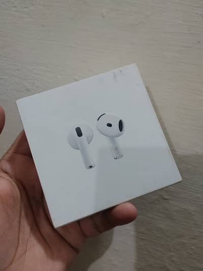 AirPods 4