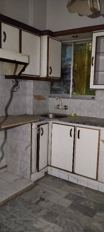 3 Bed DD Apartment for Sale Gulistan-e-Johar Block 17   Location: Iqra Complex, Phase 1, Block 17, Gulistan-e-Johar  Opposite Perfume Chowk  Ground Floor (Ideal for families & elderly)