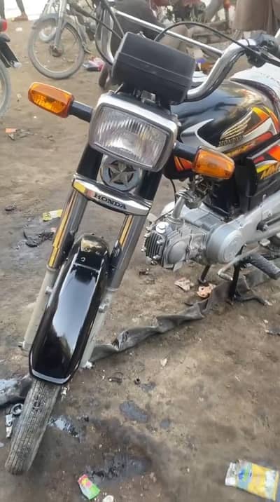 Hundyas 2024 model phone number 03116796984