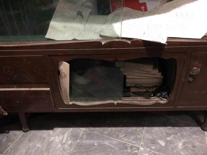 Old design Showcase 1