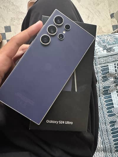 Samsung S24 Ultra 12gb ram 256gb 4 month sim work