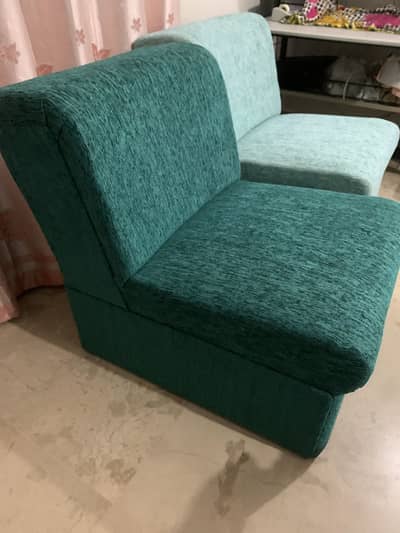 SINGLE SEATER SOFA SEATS