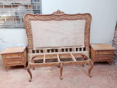 Classic Style Double Bed Non Polished
