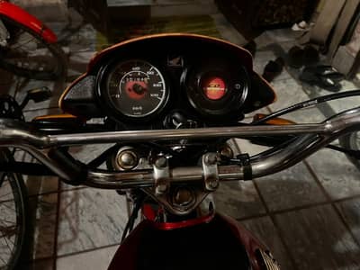 CD 70 Dream 2017 model used