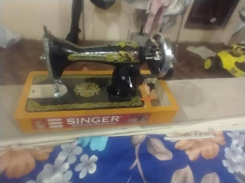 singer sewing machine 3
