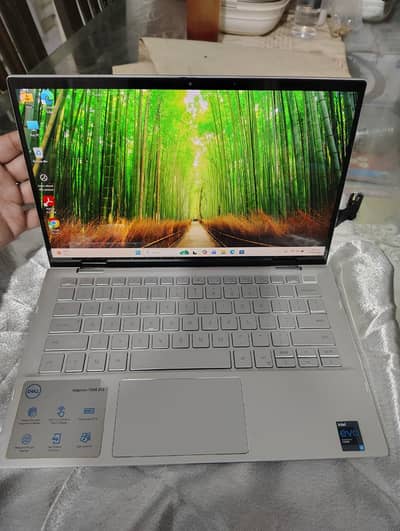 Dell inspiron 7306 2 in 1, intel i5 11th generation 8GB RAM Touch