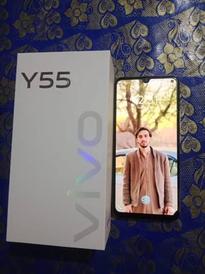 Vivo Y55 for sale 8/128