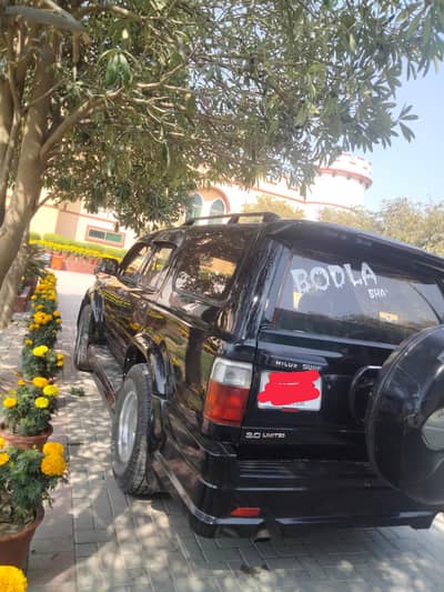 owner number 0305 468 4646 on WhatsApp contact