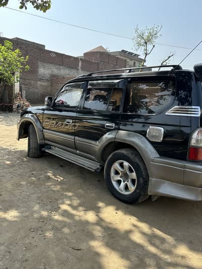 Prado LandCruiser 1996 Green
