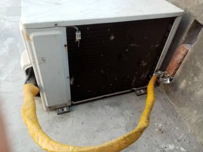 Hair Dc inverter Ac Urgent For Sale