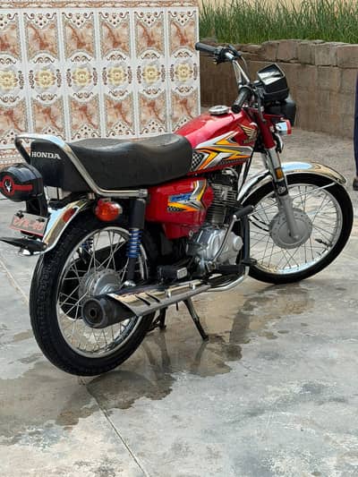 Honda CG 125 2024