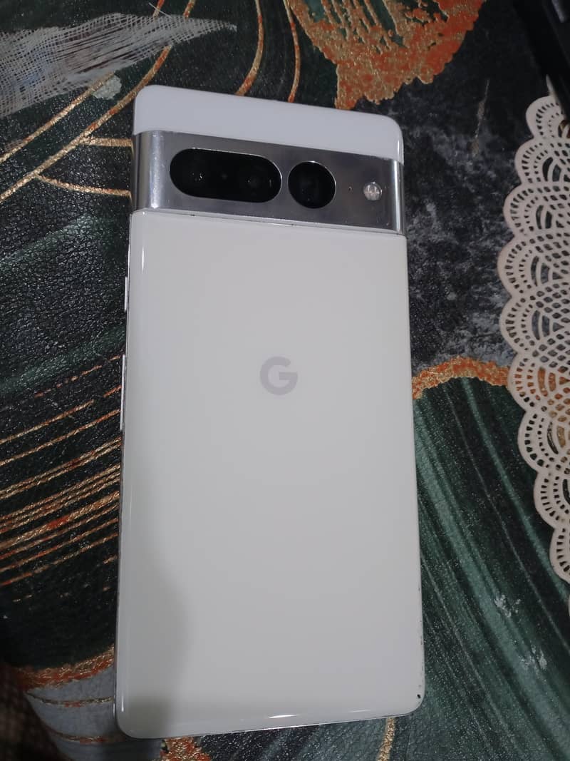 Google Pixel 7 Pro 0