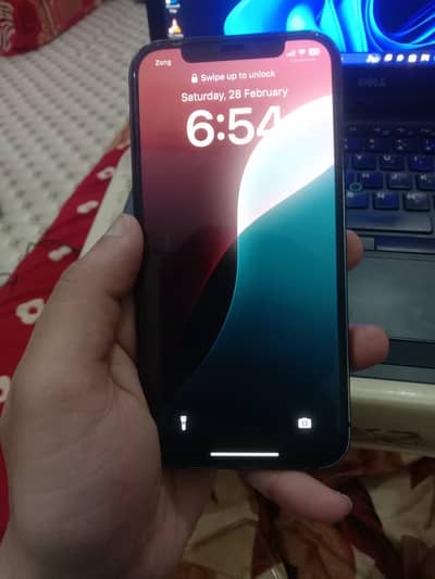 Iphone 12 Factory Unlock 2 months Sim Working