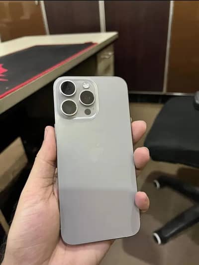 iPhone 15 pro max Bypass