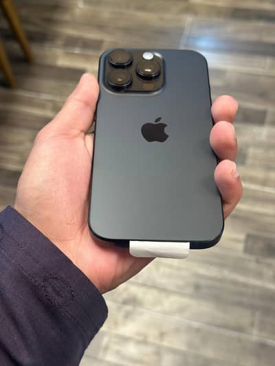 IPHONE 16 PRO - 1TB STORAGE - MDM-FACTORY UNLOCKED