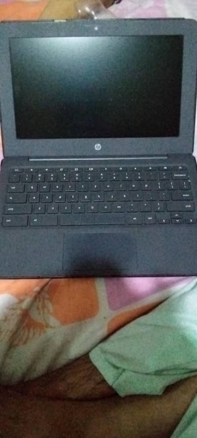 HP Chromebook G11EE